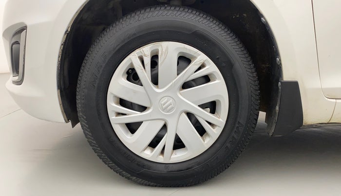 2016 Maruti Swift VXI, Petrol, Manual, 65,555 km, Left Front Wheel