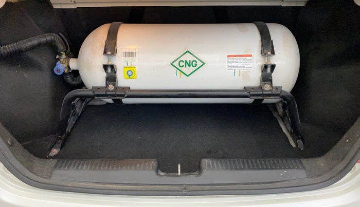 2022 Maruti Dzire ZXI CNG, CNG, Manual, 67,647 km, Boot Inside