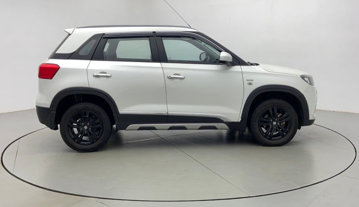 2018 Maruti Vitara Brezza ZDI, Diesel, Manual, 20,431 km, Right Side View