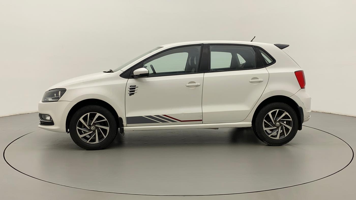 2017 Volkswagen Polo COMFORTLINE 1.2L, Petrol, Manual, 57,238 km, Left Side