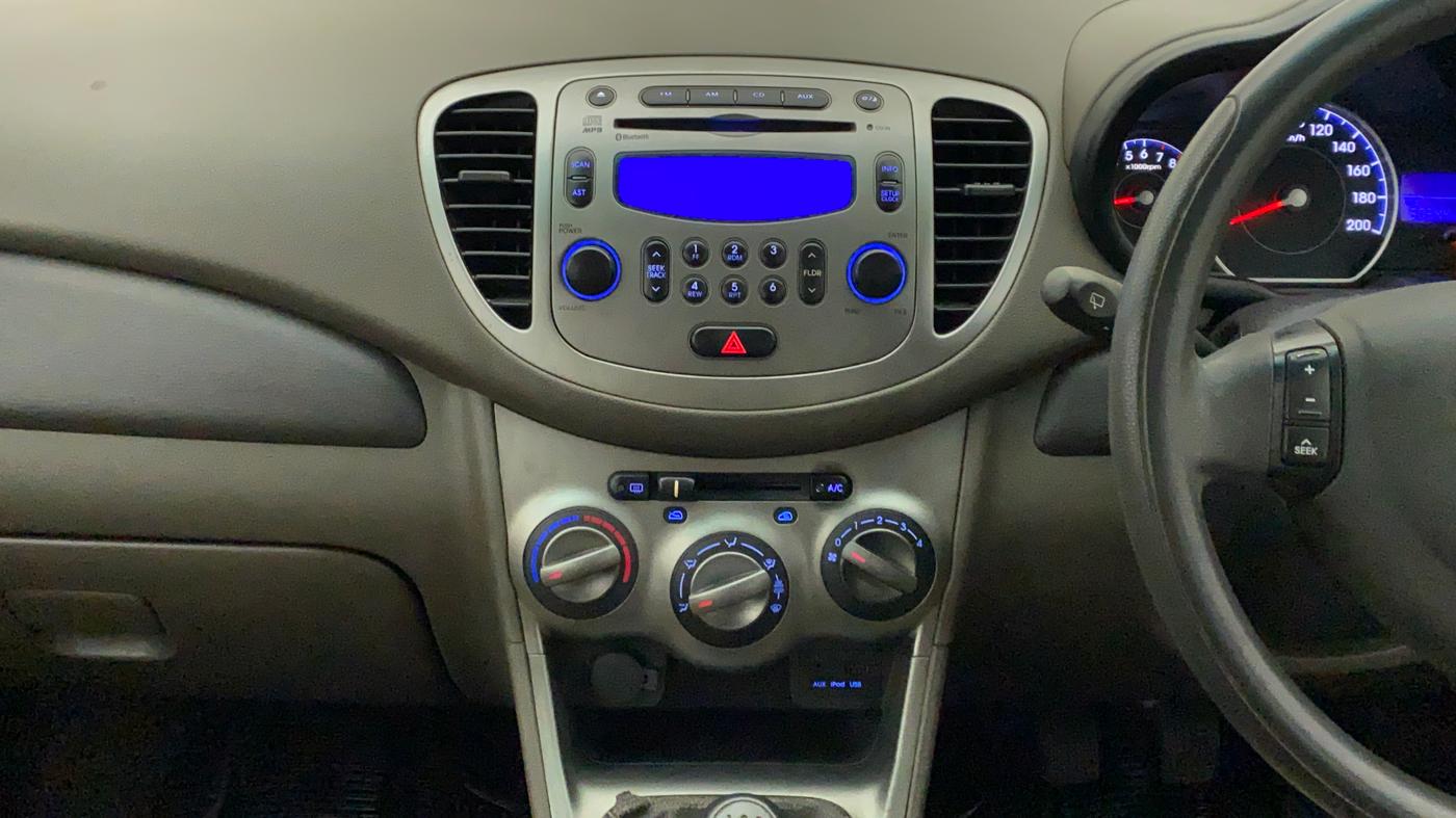 2011 Hyundai i10 SPORTZ 1.2, Petrol, Manual, 50,415 km, Air Conditioner