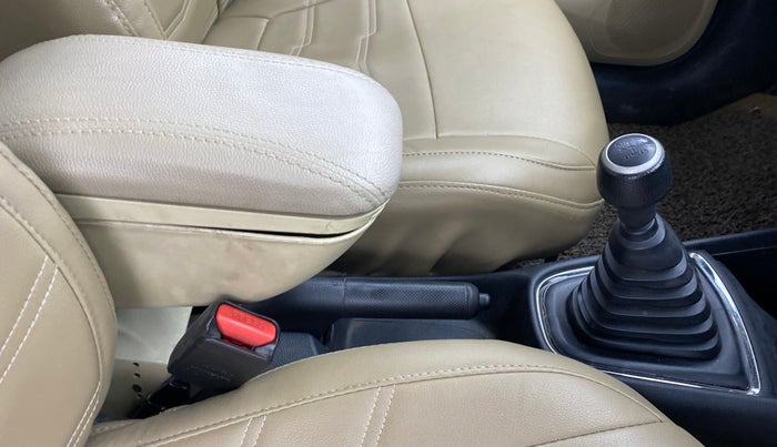 2019 Honda Amaze 1.2L I-VTEC V, Petrol, Manual, 42,872 km, Gear Lever