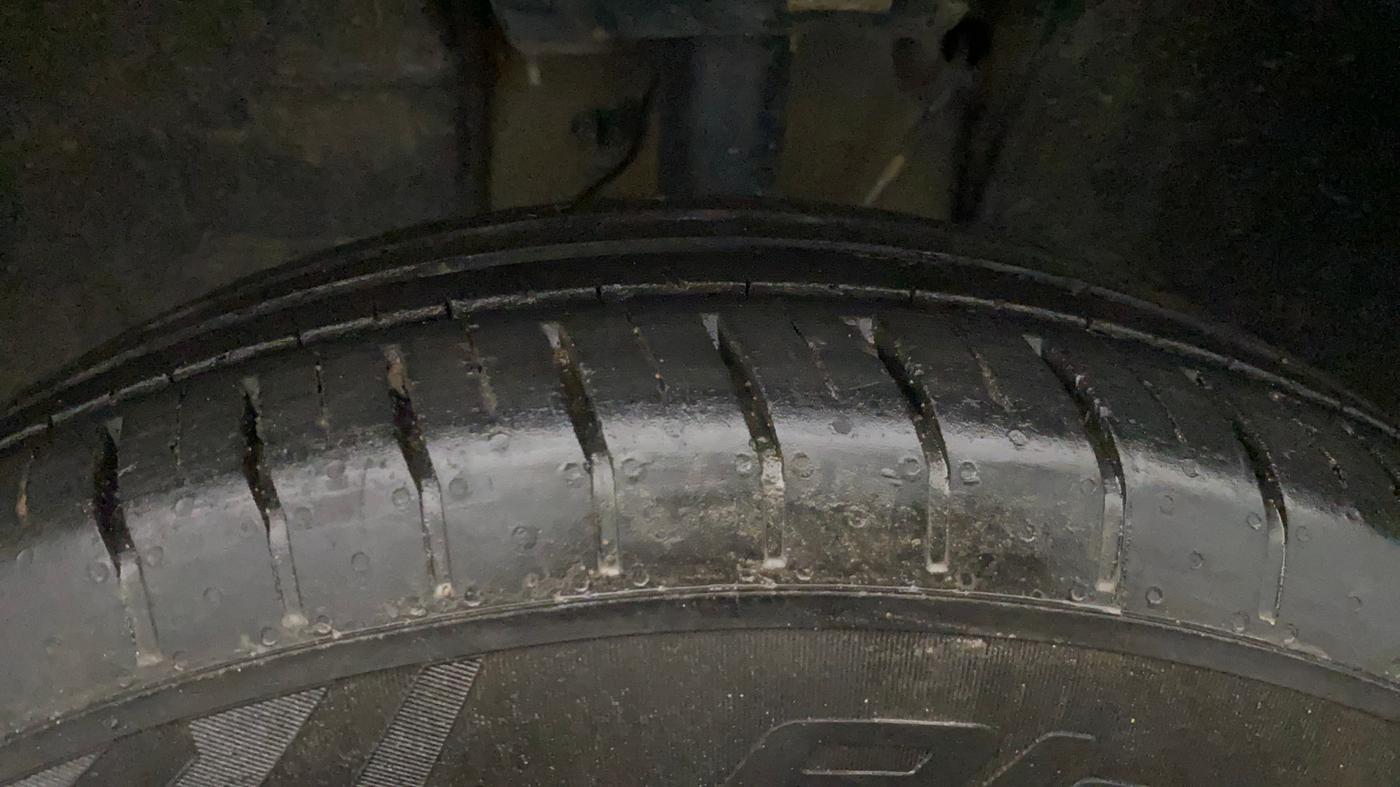 2024 Tata PUNCH ADVENTURE MT, Petrol, Manual, 35,661 km, Left Front Tyre Tread