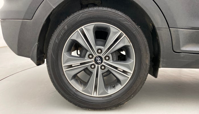 2016 Hyundai Creta SX (O) 1.6 DIESEL, Diesel, Manual, 65,987 km, Right Rear Wheel