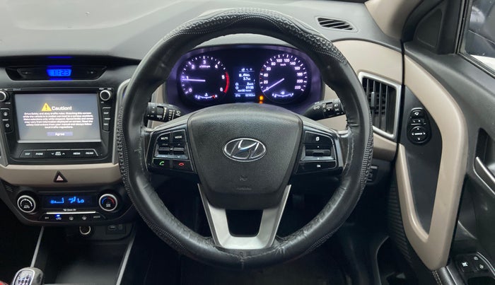 2016 Hyundai Creta SX (O) 1.6 DIESEL, Diesel, Manual, 65,987 km, Steering Wheel Close Up