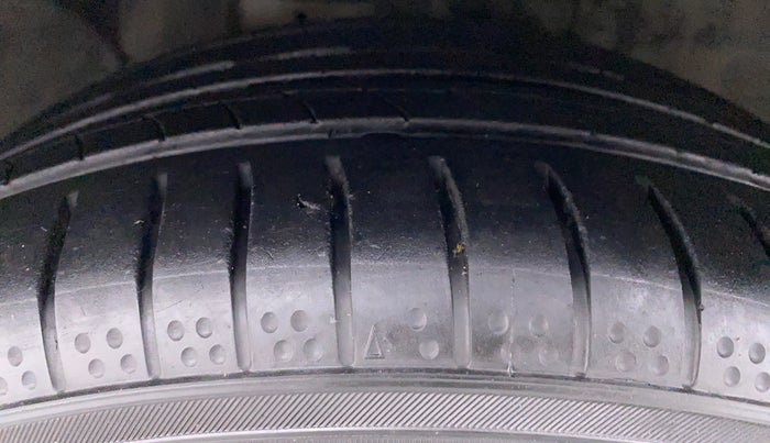 2018 Ford Ecosport 1.5 TDCI TITANIUM PLUS, Diesel, Manual, 75,349 km, Left Front Tyre Tread