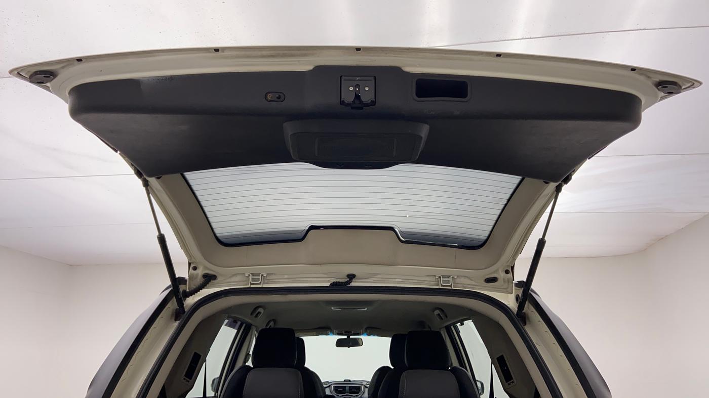 2018 Tata Hexa Varicor 400 XTA, Diesel, Automatic, 86,830 km, Boot Door Open