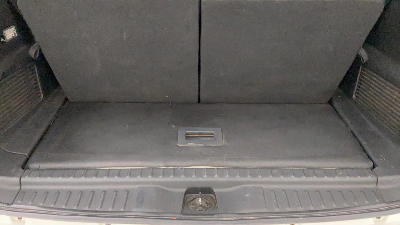 2018 Tata Hexa Varicor 400 XTA, Diesel, Automatic, 86,830 km, Boot Inside