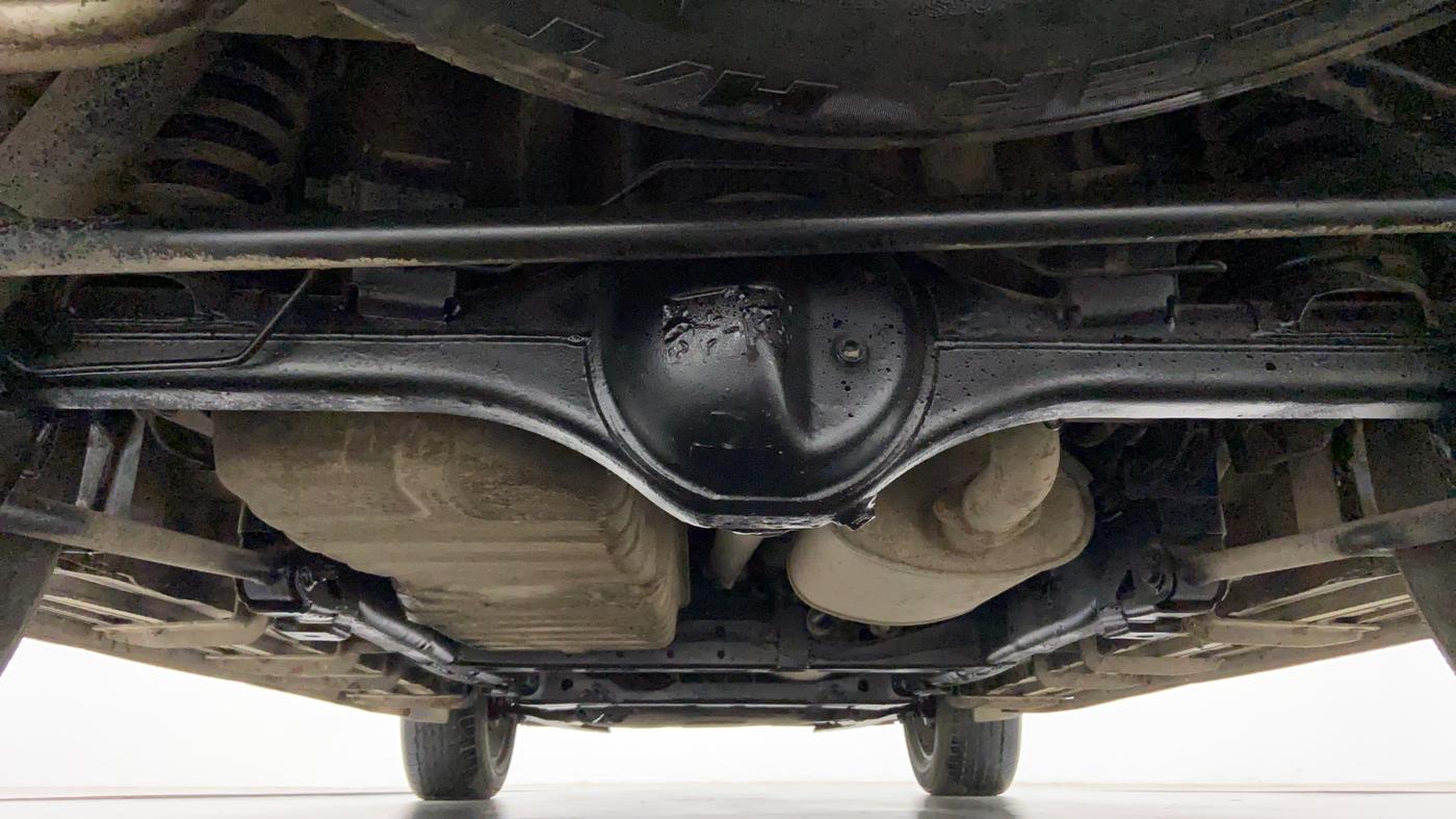 2018 Tata Hexa Varicor 400 XTA, Diesel, Automatic, 86,830 km, Rear underbody
