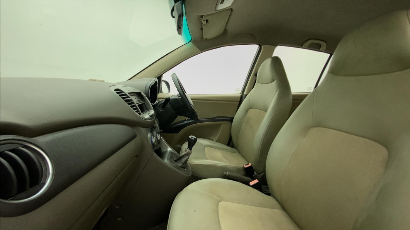2011 Hyundai i10 MAGNA 1.1, Petrol, Manual, 55,499 km, Right Side Front Door Cabin
