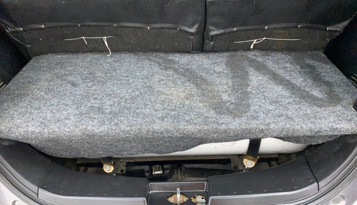 2015 Maruti Wagon R 1.0 VXI, CNG, Manual, 75,748 km, Boot Inside