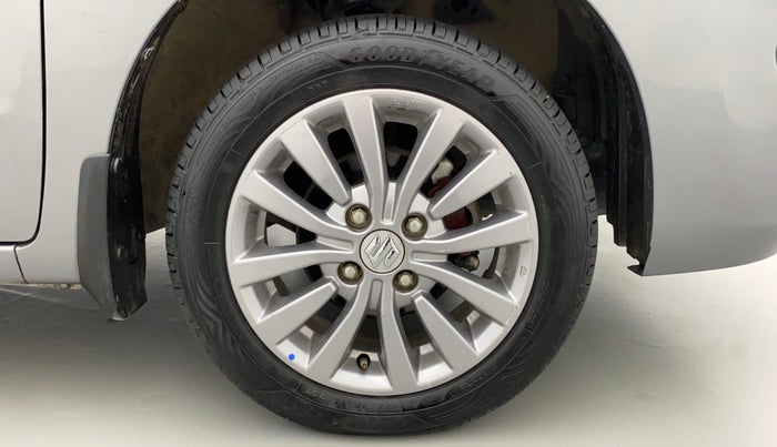 2015 Maruti Wagon R 1.0 VXI, CNG, Manual, 75,748 km, Right Front Wheel