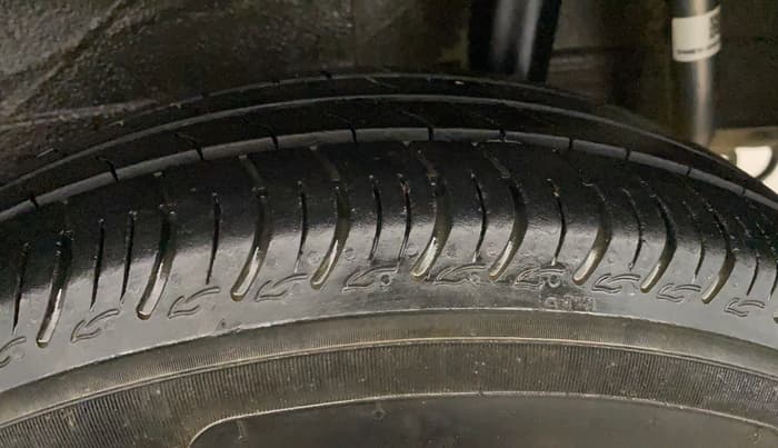 2024 Maruti S PRESSO VXI, Petrol, Manual, 22,746 km, Left Rear Tyre Tread
