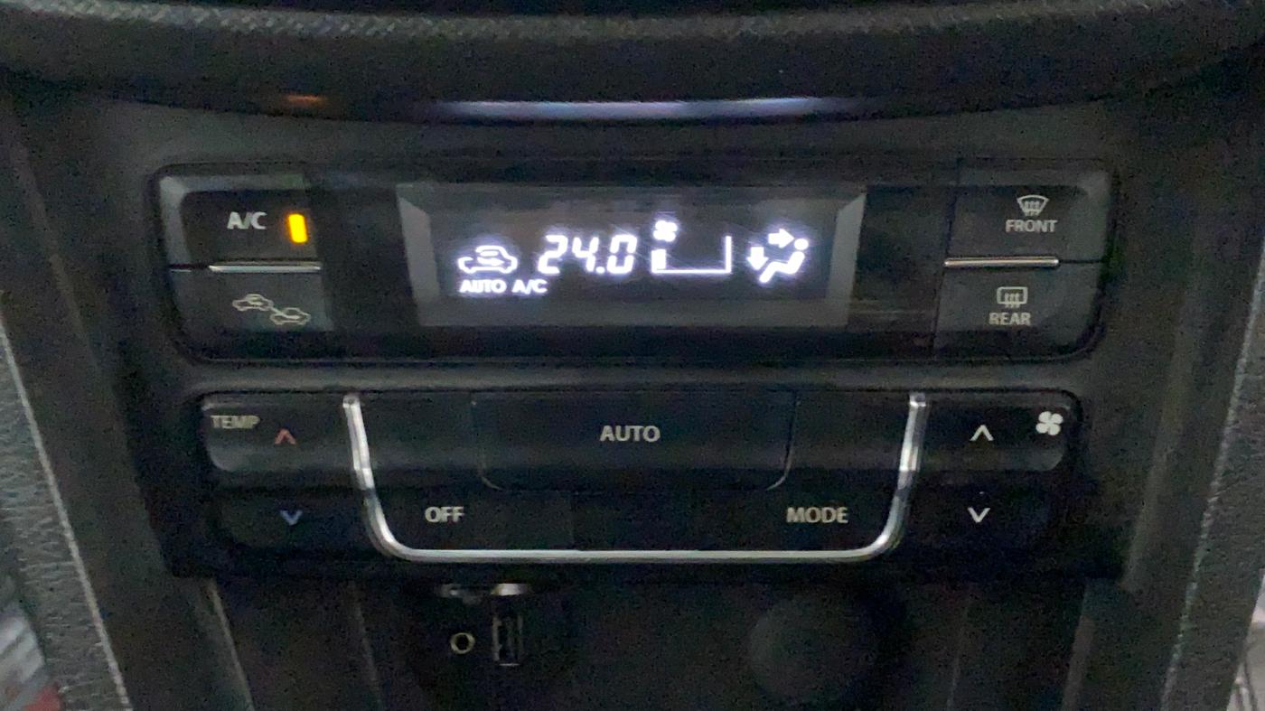 2020 Maruti Vitara Brezza ZXI+ DUAL TONE, Petrol, Manual, 30,331 km, Automatic Climate Control