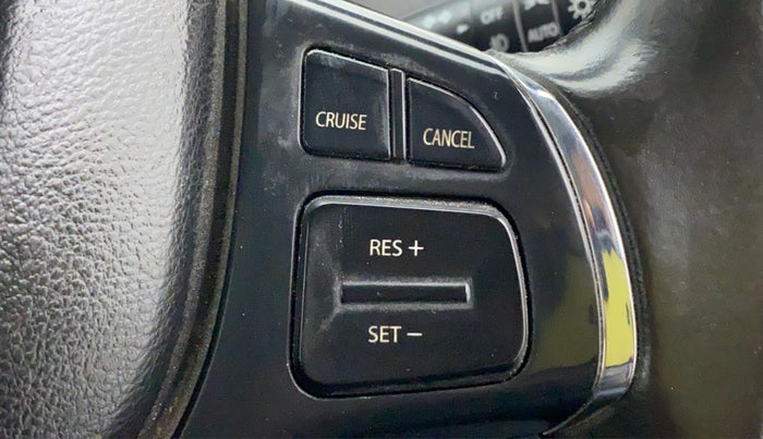 2020 Maruti Vitara Brezza ZXI+ DUAL TONE, Petrol, Manual, 30,331 km, Adaptive Cruise Control