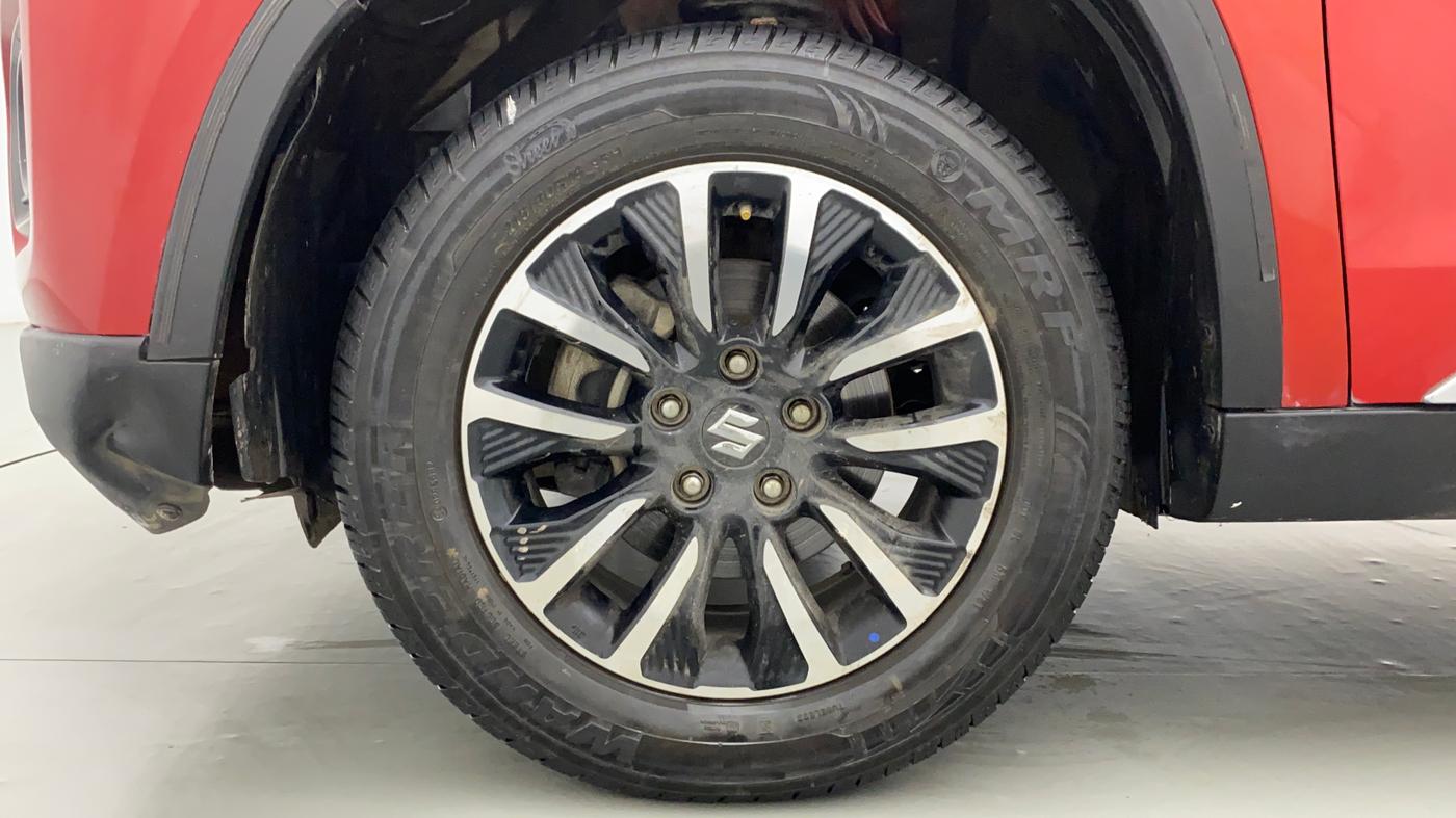 2020 Maruti Vitara Brezza ZXI+ DUAL TONE, Petrol, Manual, 30,331 km, Left Front Wheel