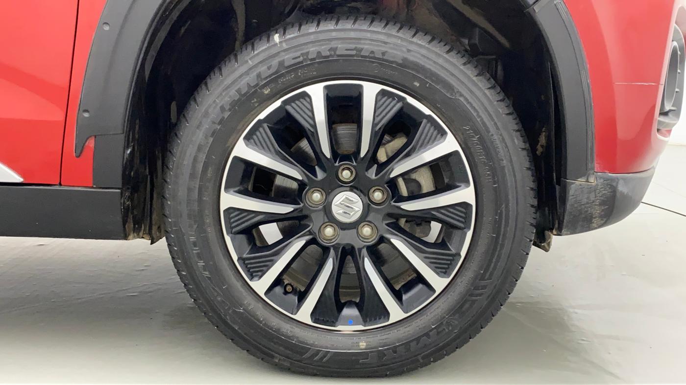 2020 Maruti Vitara Brezza ZXI+ DUAL TONE, Petrol, Manual, 30,331 km, Right Front Wheel