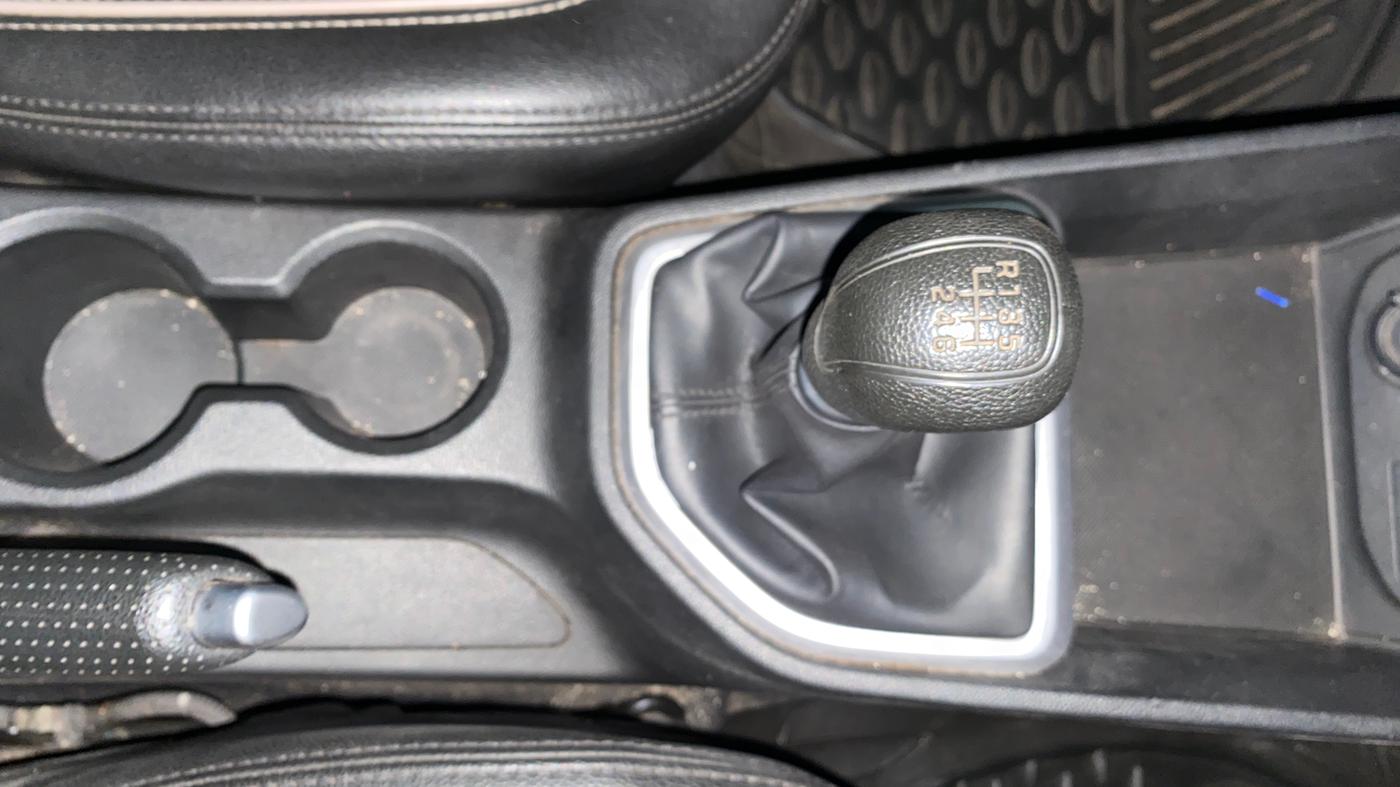2018 Hyundai Creta E PLUS 1.6 PETROL, Petrol, Manual, 46,533 km, Gear Lever