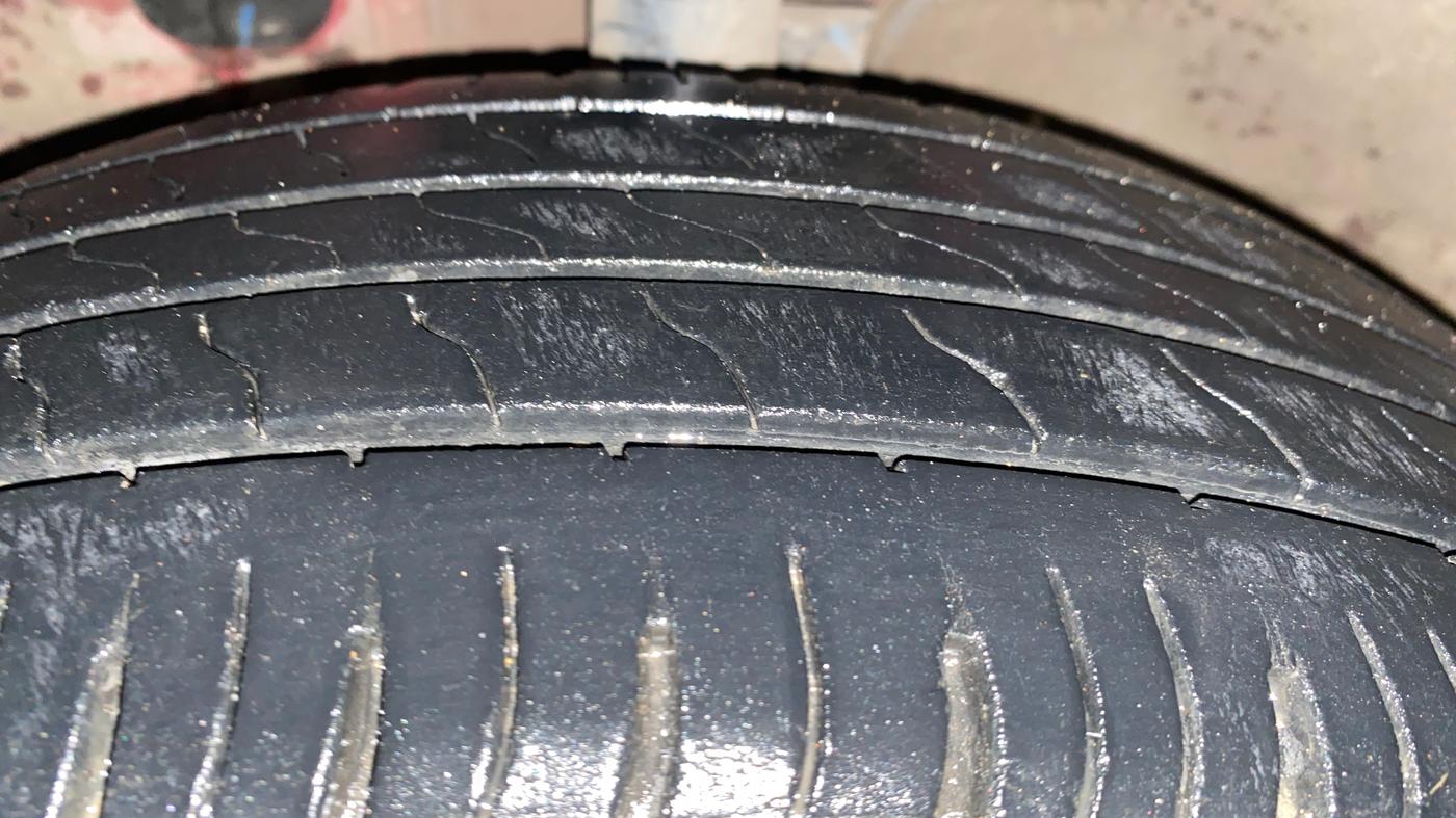 2018 Hyundai Creta E PLUS 1.6 PETROL, Petrol, Manual, 46,533 km, Left Front Tyre Tread