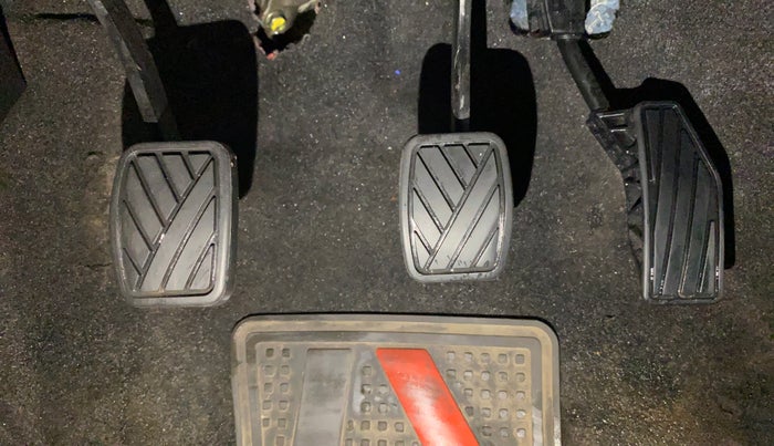 2021 Maruti Swift VXI, Petrol, Manual, 24,135 km, Pedals