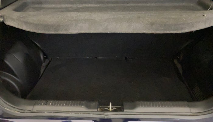 2021 Maruti Swift VXI, Petrol, Manual, 24,135 km, Boot Inside