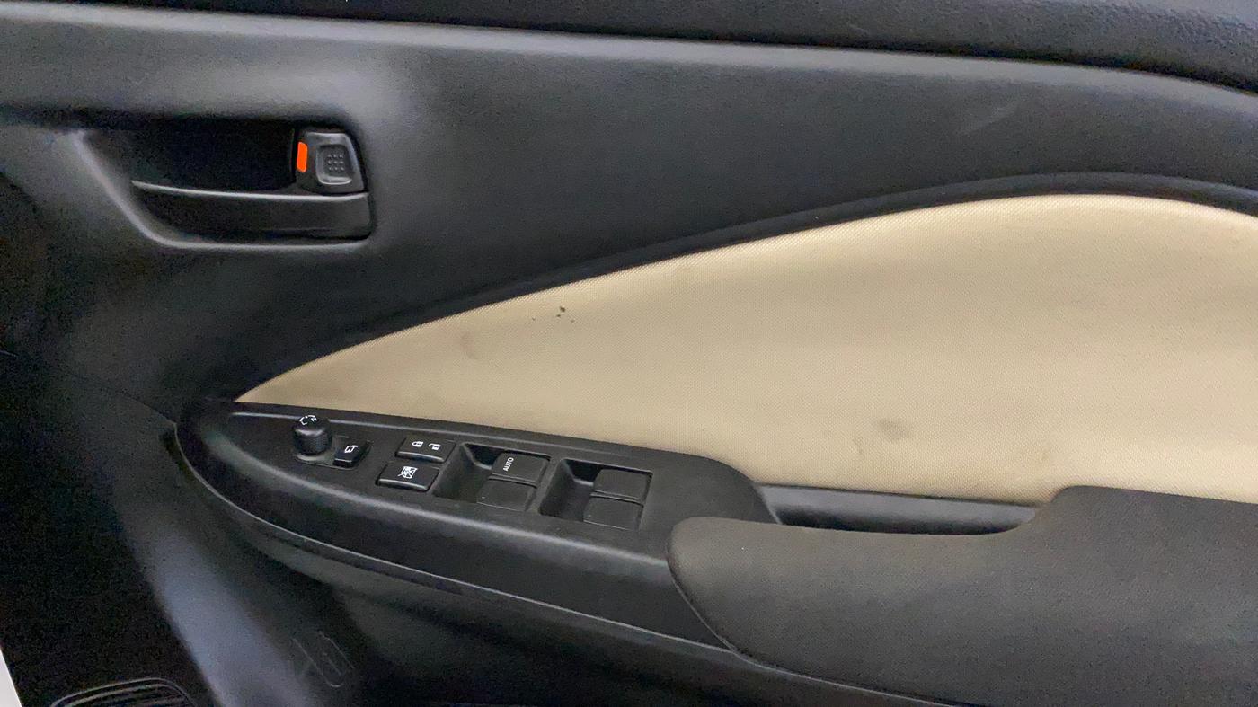 2023 Toyota Glanza S, Petrol, Manual, 60,527 km, Driver Side Door Panels Control