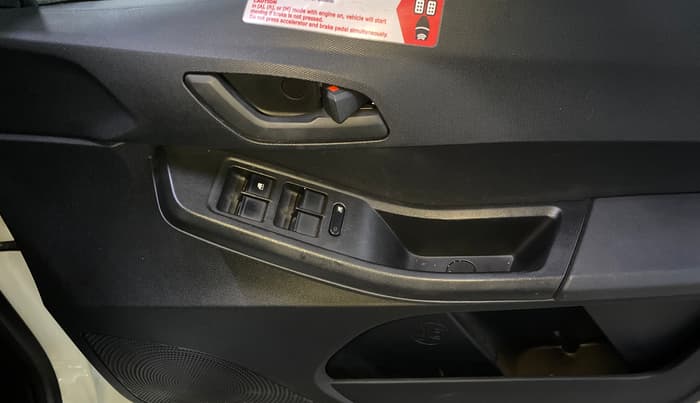 2022 Tata TIAGO NRG XZ AMT, Petrol, Automatic, 7,843 km, Driver Side Door Panels Control