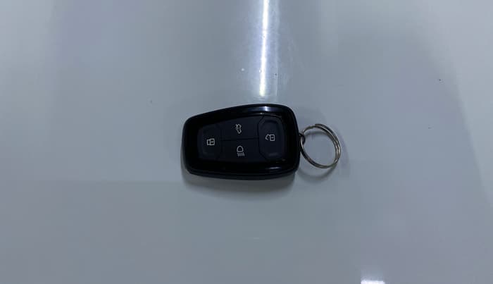 2022 Tata TIAGO NRG XZ AMT, Petrol, Automatic, 7,843 km, Key Close Up