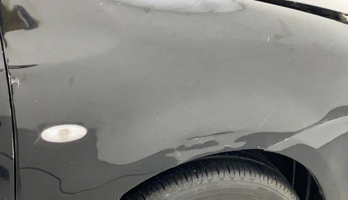 2011 Toyota Etios V, Petrol, Manual, 72,416 km, Right fender - Minor scratches
