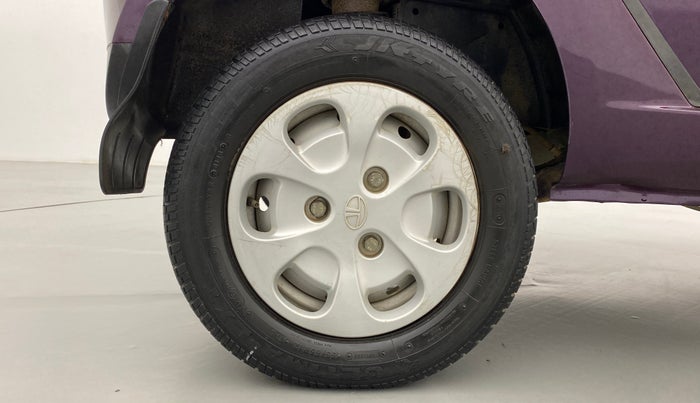 2014 Tata Nano XT TWIST, Petrol, Manual, 34,840 km, Right Rear Wheel