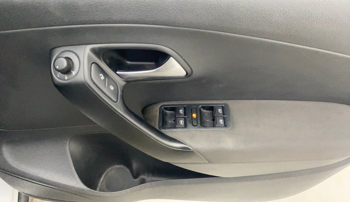 2013 Volkswagen Cross Polo HIGHLINE TDI, Diesel, Manual, 45,994 km, Driver Side Door Panels Control