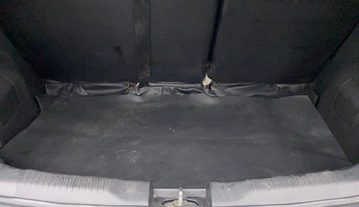 2017 Maruti IGNIS ZETA 1.2, Petrol, Manual, 57,009 km, Boot Inside