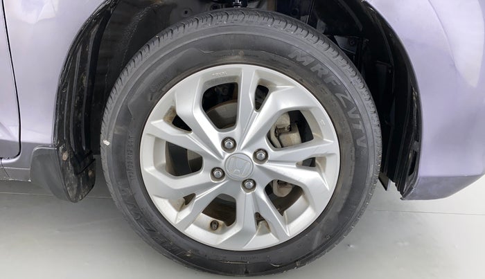 2018 Honda Amaze 1.2 VXMT I VTEC, Petrol, Manual, 24,595 km, Right Front Wheel