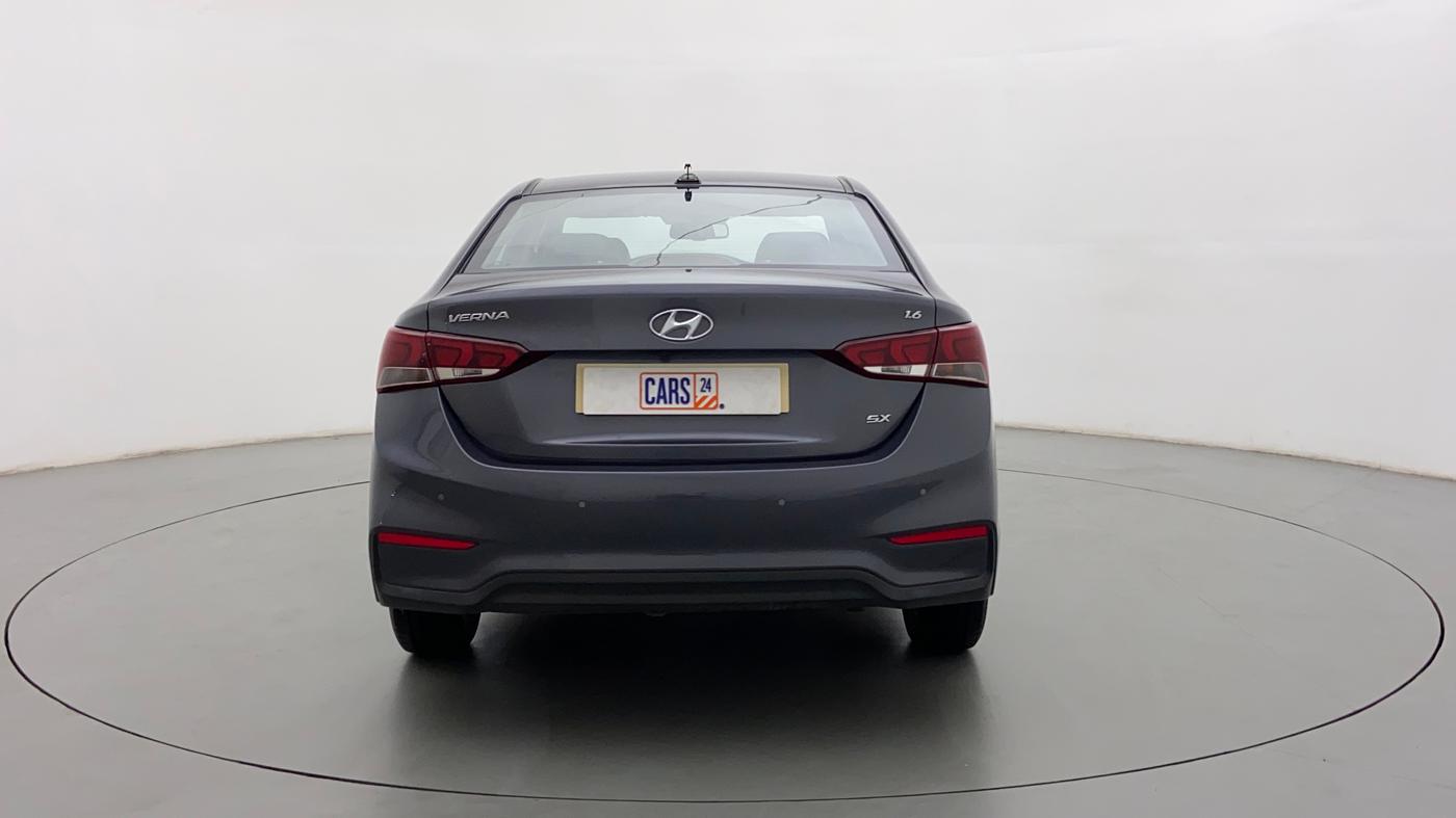 2017 Hyundai Verna 1.6 SX VTVT AT (O), Petrol, Automatic, 32,242 km, Back/Rear