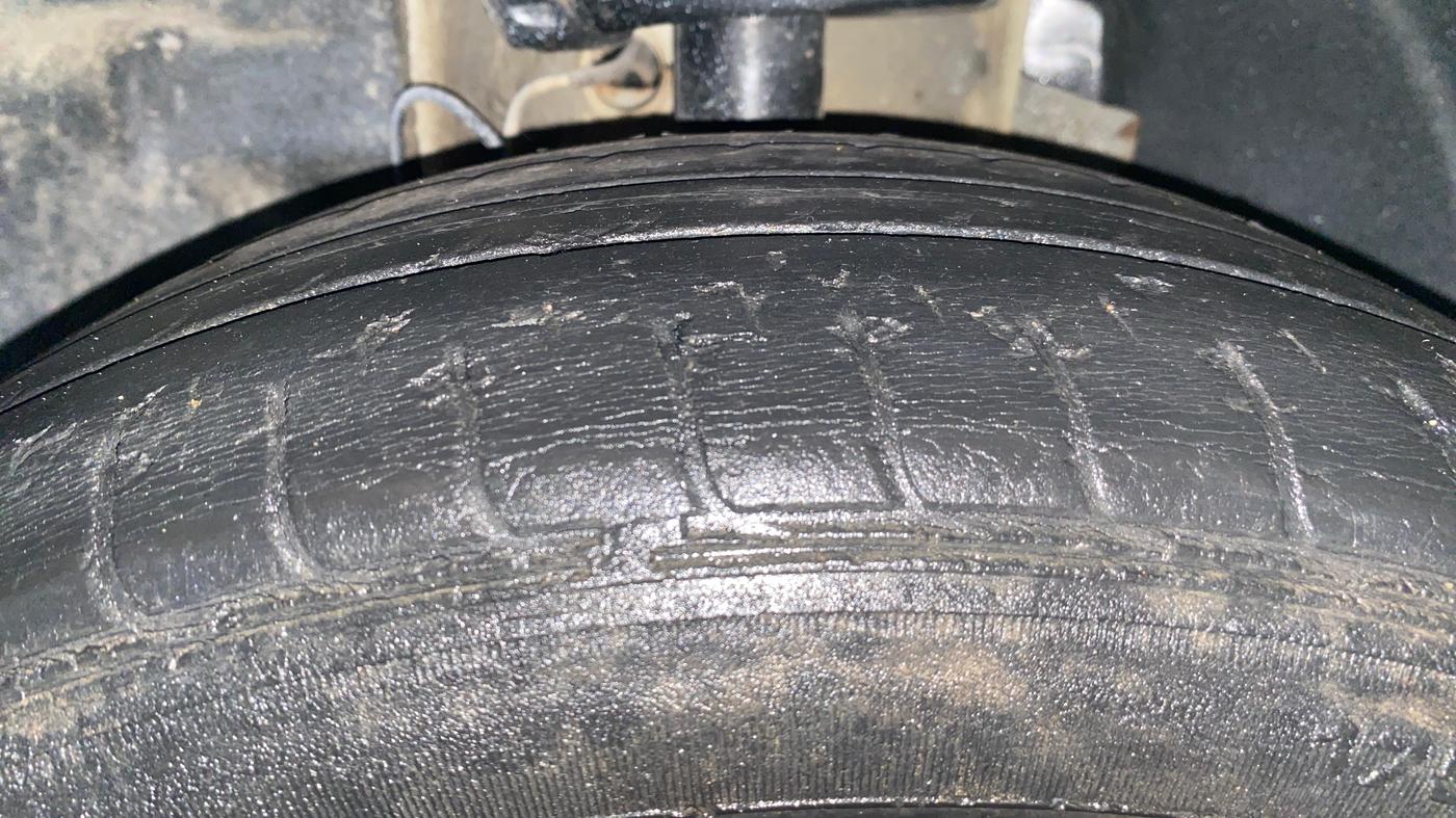 2020 Tata Tiago XZ PLUS PETROL, Petrol, Manual, 54,162 km, Left Front Tyre Tread