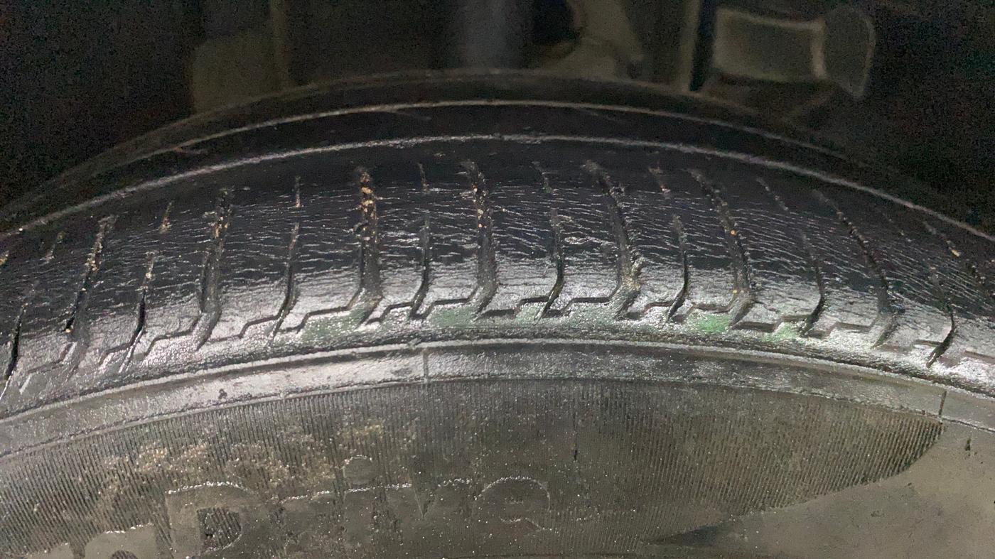 2020 Tata Tiago XZ PLUS PETROL, Petrol, Manual, 54,162 km, Right Front Tyre Tread