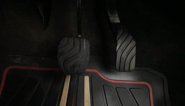 2018 Datsun Redi Go T(O) 1.0 AMT, Petrol, Automatic, 49,663 km, Pedals