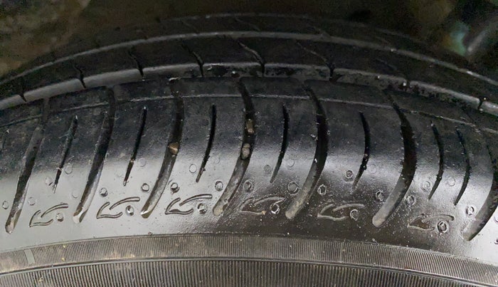 2020 Maruti Baleno DELTA 1.2 K12 AT, Petrol, Automatic, 6,403 km, Right Rear Tyre Tread