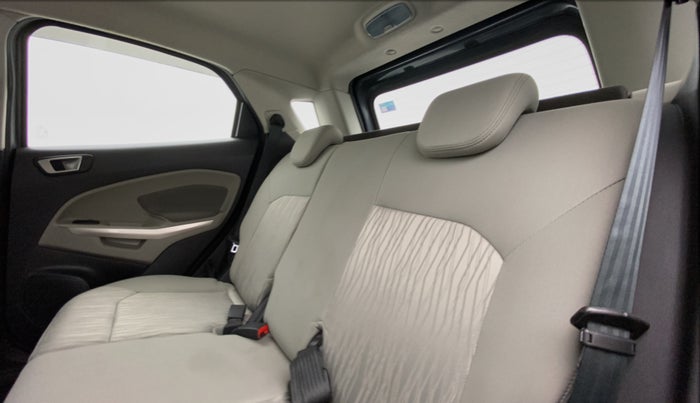2016 Ford Ecosport 1.5 TITANIUM TI VCT AT, Petrol, Automatic, 63,805 km, Right Side Rear Door Cabin