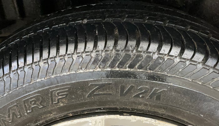 2015 Maruti Swift Dzire VXI, Petrol, Manual, 24,222 km, Right Rear Tyre Tread