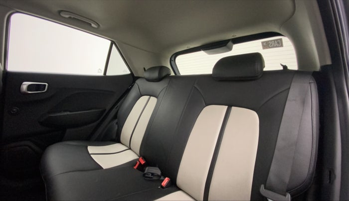 2021 Hyundai VENUE SX 1.0 TURBO IMT, Petrol, Manual, 36,735 km, Right Side Rear Door Cabin