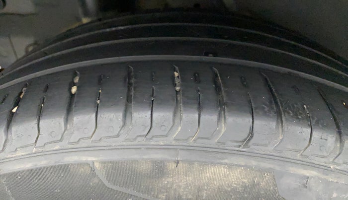 2021 Hyundai VENUE SX 1.0 TURBO IMT, Petrol, Manual, 36,735 km, Right Rear Tyre Tread