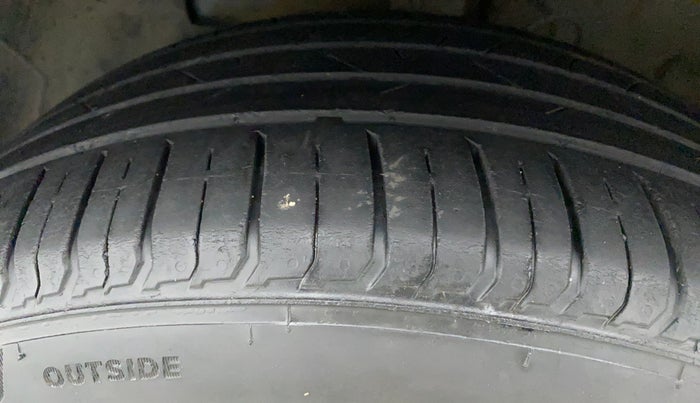 2021 Hyundai VENUE SX 1.0 TURBO IMT, Petrol, Manual, 36,735 km, Left Front Tyre Tread