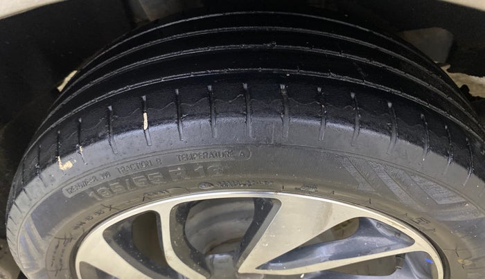 2021 Maruti Baleno ZETA CVT PETROL 1.2, Petrol, Automatic, 68,378 km, Right Rear Tyre Tread