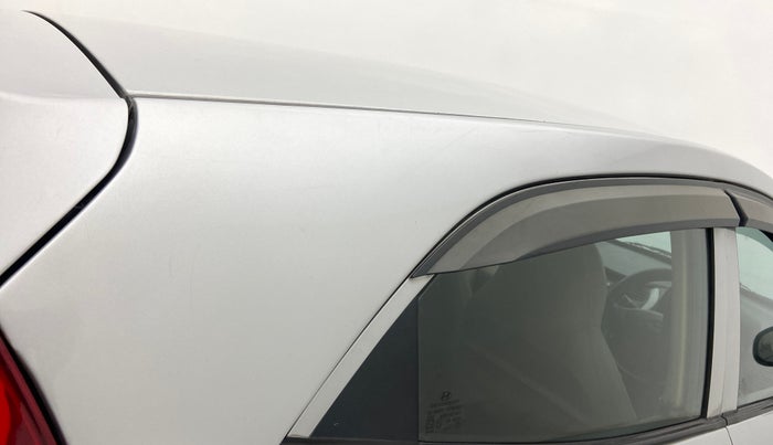 2015 Hyundai Eon ERA +, Petrol, Manual, 58,512 km, Right C pillar - Pillar damaged/repaired