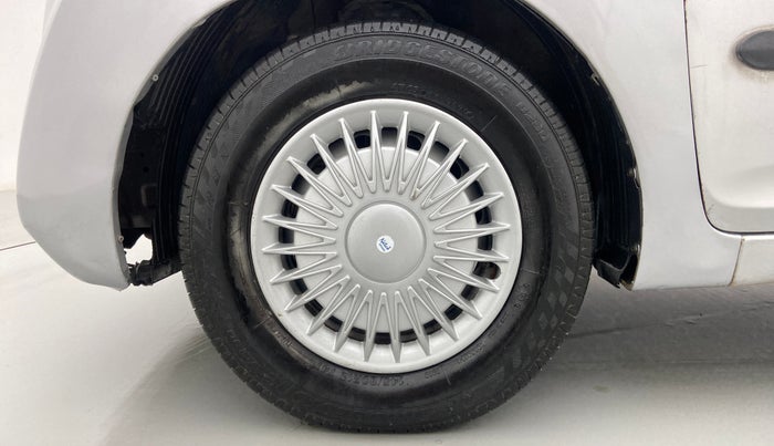 2015 Hyundai Eon ERA +, Petrol, Manual, 58,512 km, Left Front Wheel