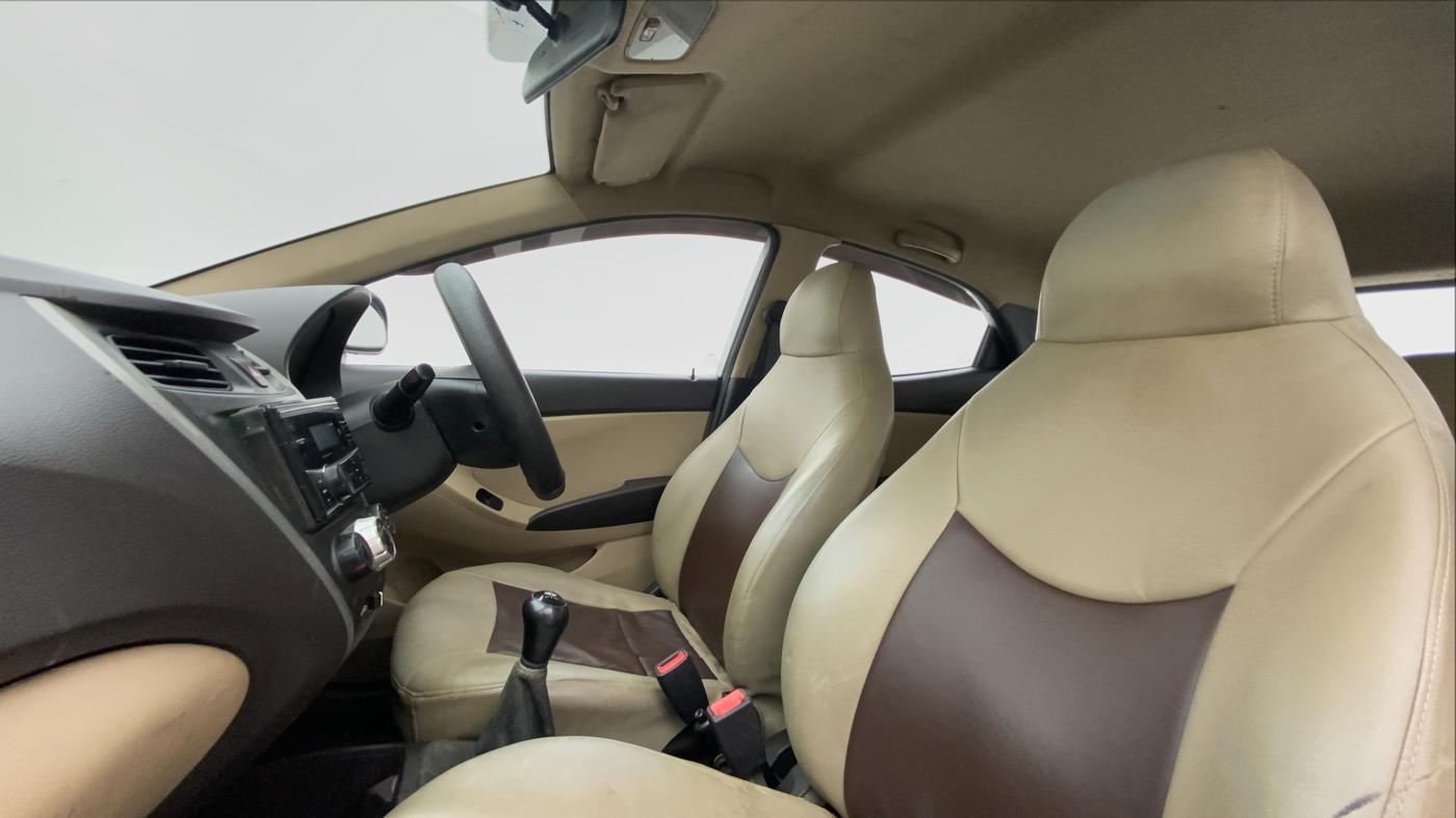 2015 Hyundai Eon ERA +, Petrol, Manual, 58,512 km, Right Side Front Door Cabin