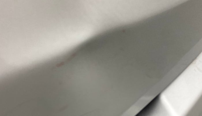2015 Hyundai Eon ERA +, Petrol, Manual, 58,512 km, Dicky (Boot door) - Slightly dented