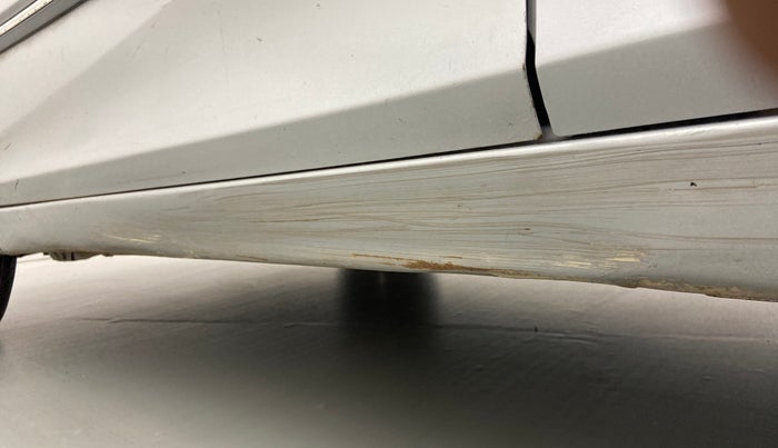 2015 Hyundai Eon ERA +, Petrol, Manual, 58,512 km, Left running board - Slightly dented