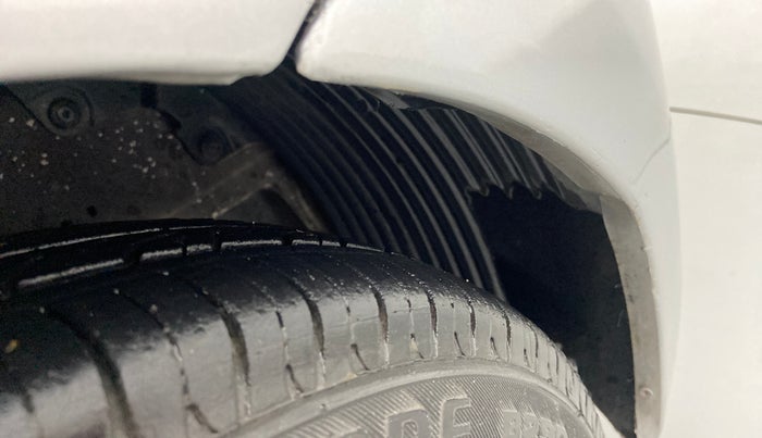 2015 Hyundai Eon ERA +, Petrol, Manual, 58,512 km, Right fender - Lining loose